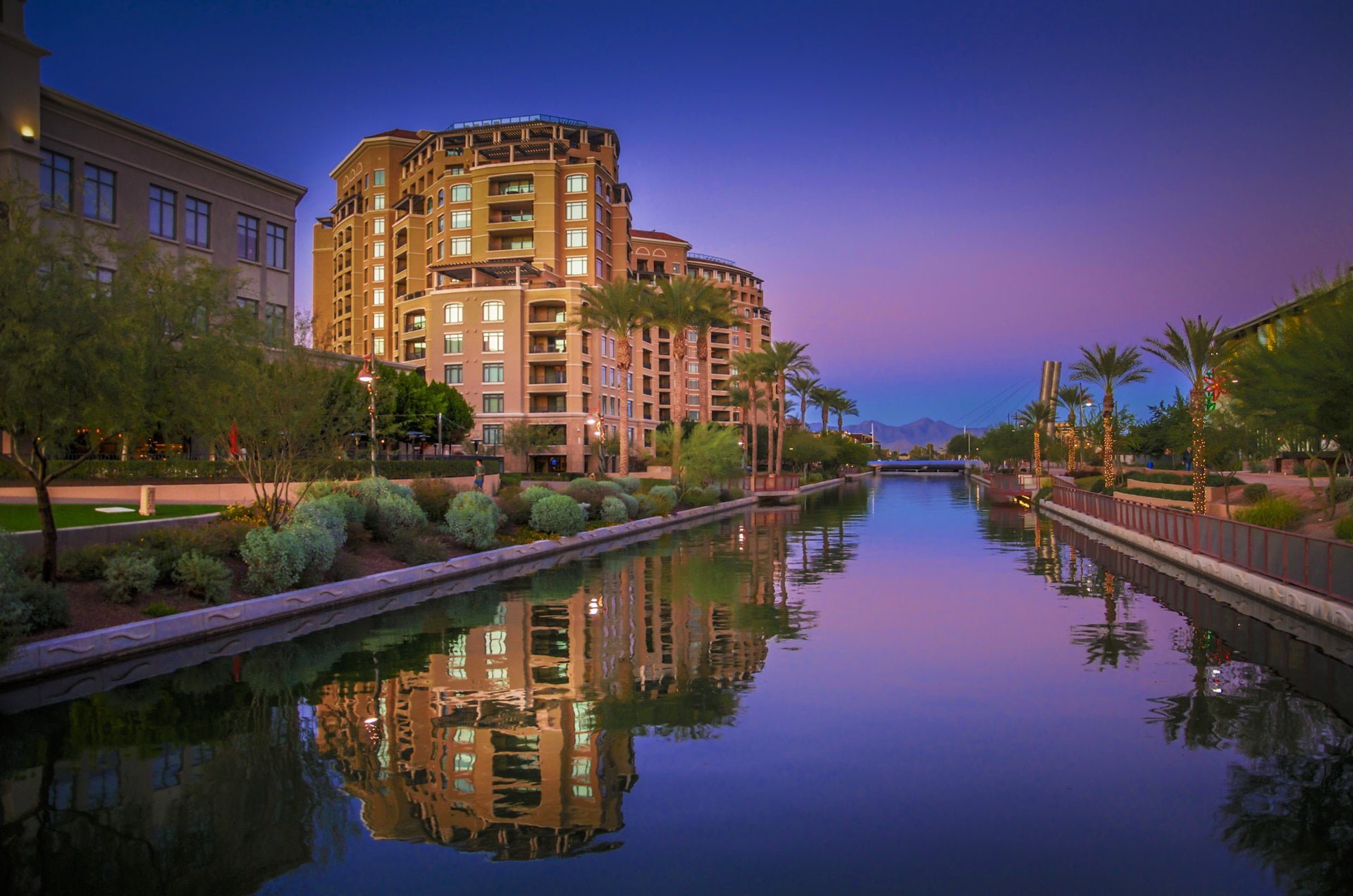Scottsdale-Waterfront